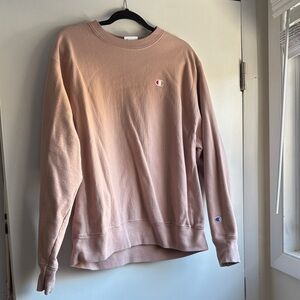 Champion Women's Crewneck Sweatshirt in Light Pink